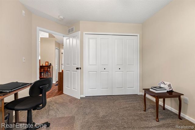 22745 Coachlight Circle, Taylor, MI 48180