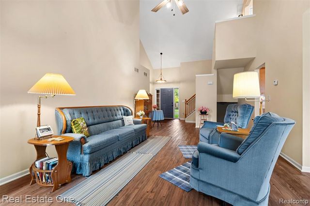 22745 Coachlight Circle, Taylor, MI 48180