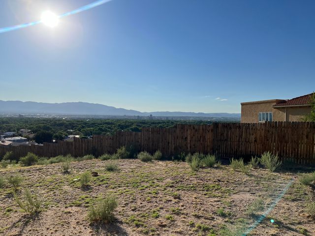 534 La Bajada Court NW, Albuquerque, NM 87105