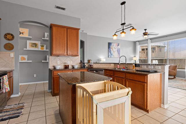 2029 Cumberland Dr., Longview, TX 75601