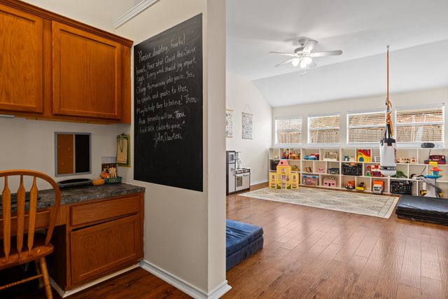 2029 Cumberland Dr., Longview, TX 75601