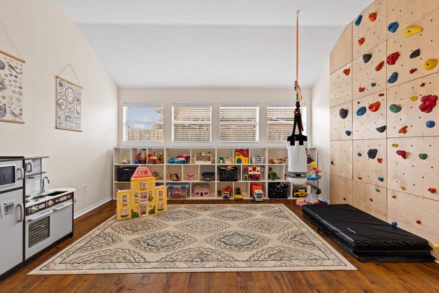 2029 Cumberland Dr., Longview, TX 75601