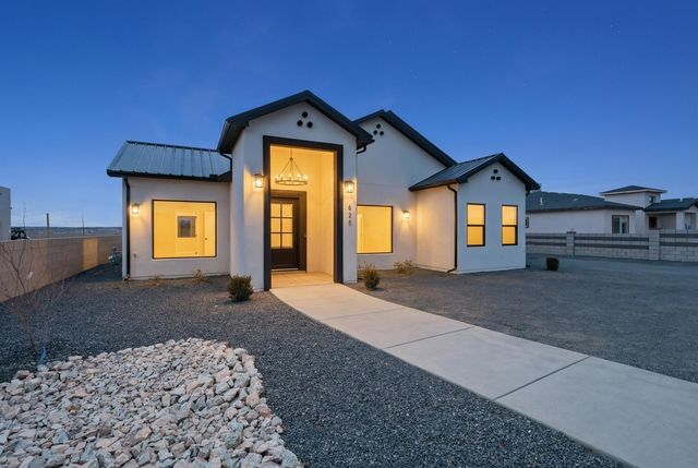 625 1st Street NE, Rio Rancho, NM 87124