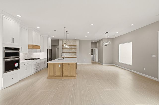 625 1st Street NE, Rio Rancho, NM 87124