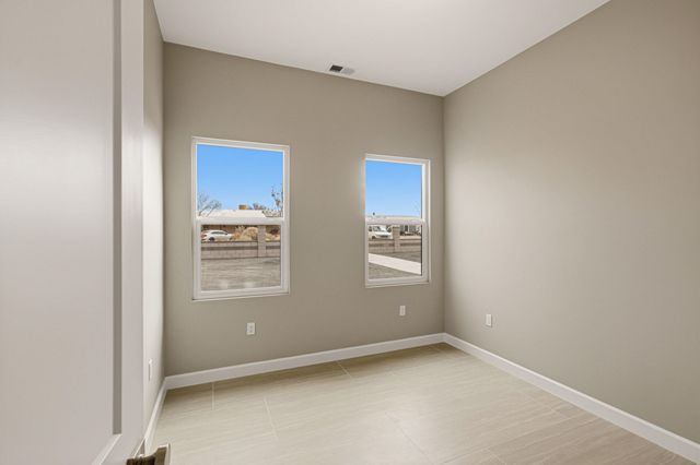 625 1st Street NE, Rio Rancho, NM 87124