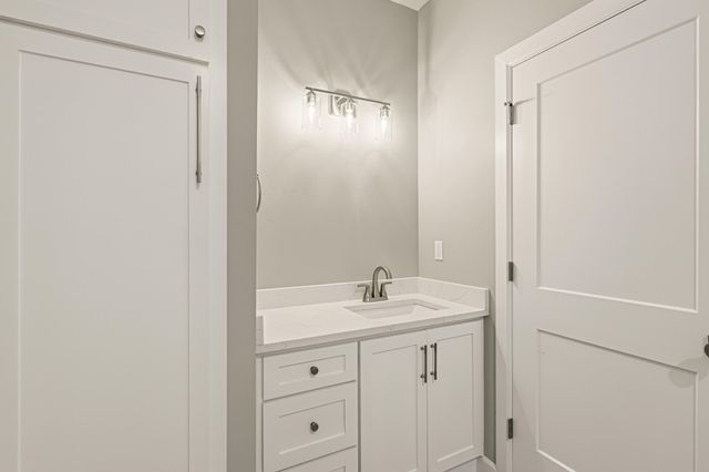 625 1st Street NE, Rio Rancho, NM 87124