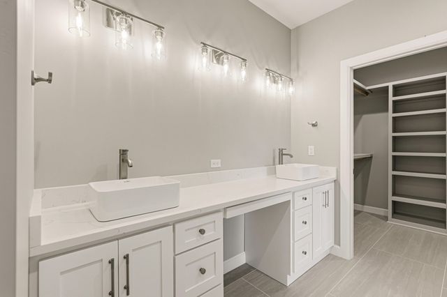 625 1st Street NE, Rio Rancho, NM 87124