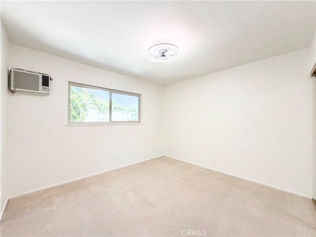 6041 Fountain Park Lane 11, Woodland Hills, CA 91367