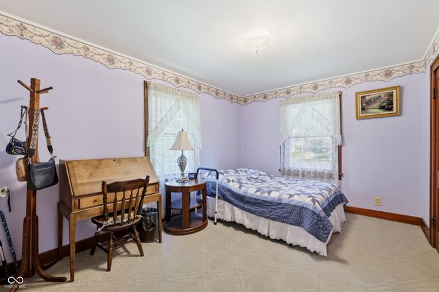 1189 S Morgantown Road, Greenwood, IN 46143