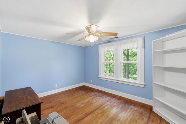 1189 S Morgantown Road, Greenwood, IN 46143