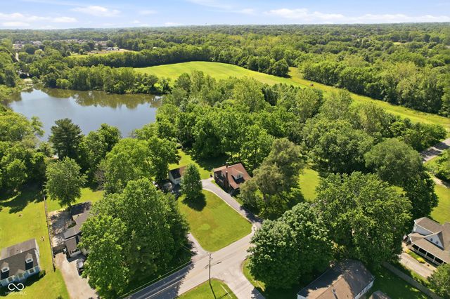 1189 S Morgantown Road, Greenwood, IN 46143