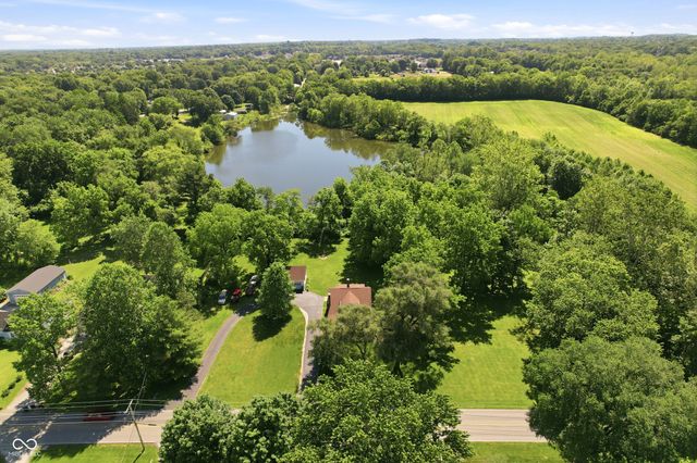 1189 S Morgantown Road, Greenwood, IN 46143