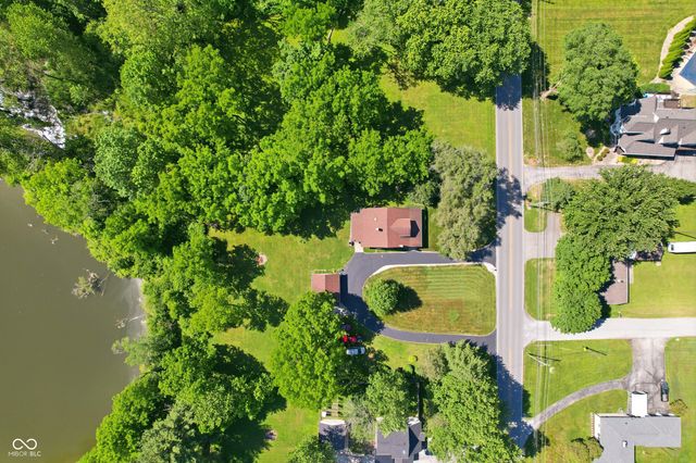 1189 S Morgantown Road, Greenwood, IN 46143