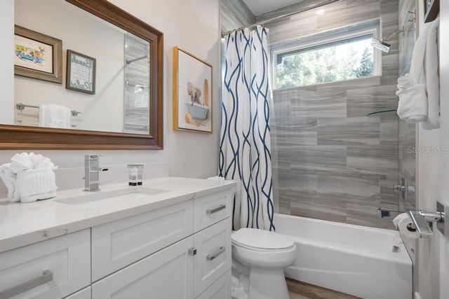 915 N SHORE DRIVE, Anna Maria, FL 34216