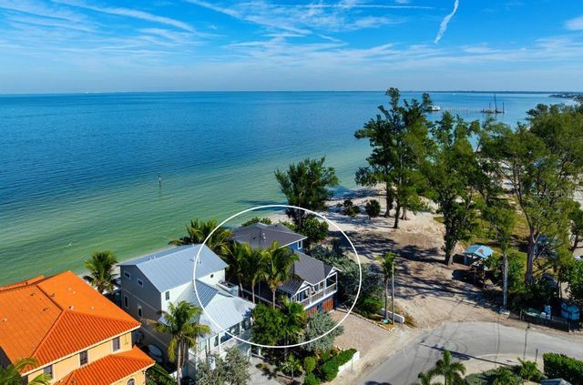 915 N SHORE DRIVE, Anna Maria, FL 34216