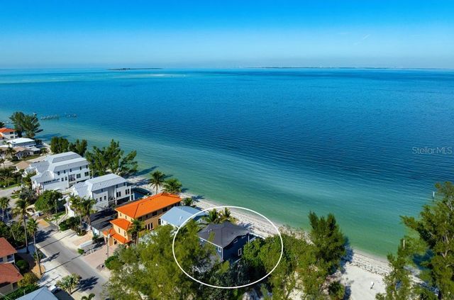 915 N SHORE DRIVE, Anna Maria, FL 34216