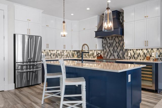 915 N SHORE DRIVE, Anna Maria, FL 34216