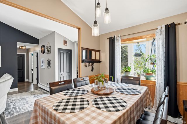 21 Elkin Drive, Middle Island, NY 11953