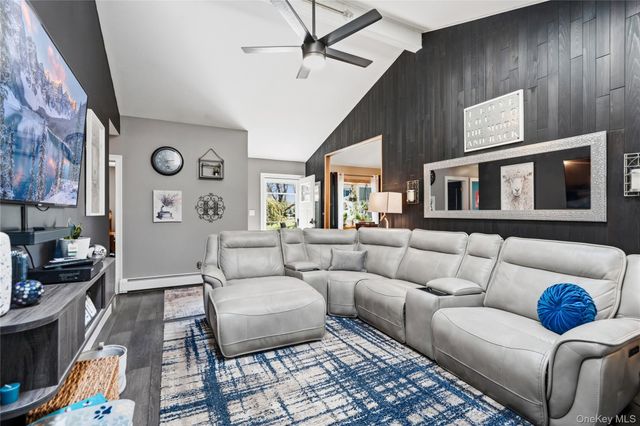 21 Elkin Drive, Middle Island, NY 11953
