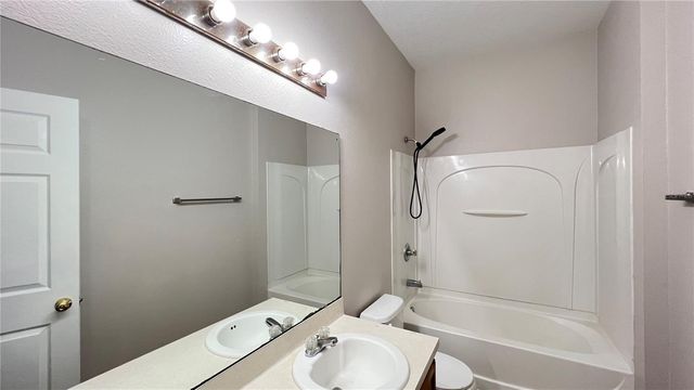 318 SAND RIDGE DRIVE, Davenport, FL 33896