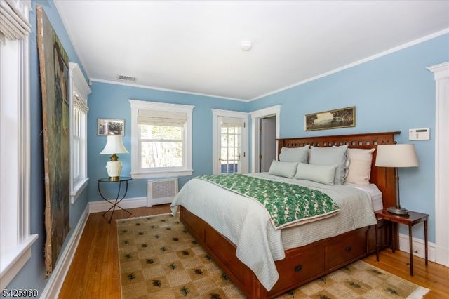 76 Edgemont Rd, Montclair Twp., NJ 07043