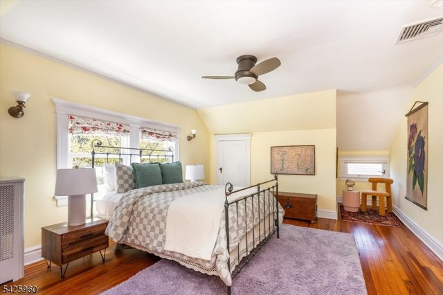 76 Edgemont Rd, Montclair Twp., NJ 07043