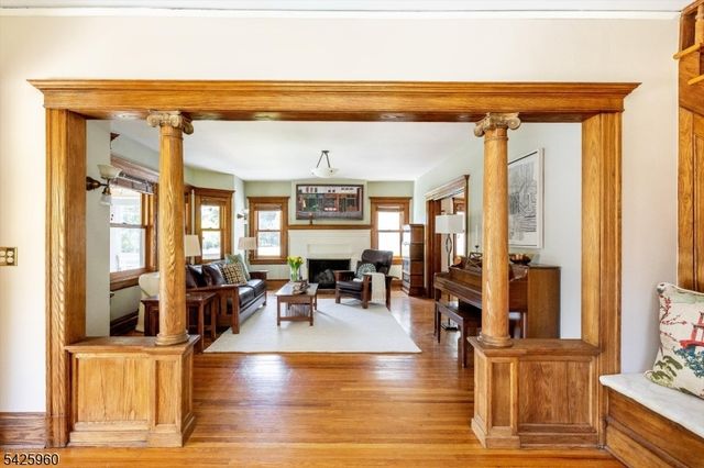 76 Edgemont Rd, Montclair Twp., NJ 07043