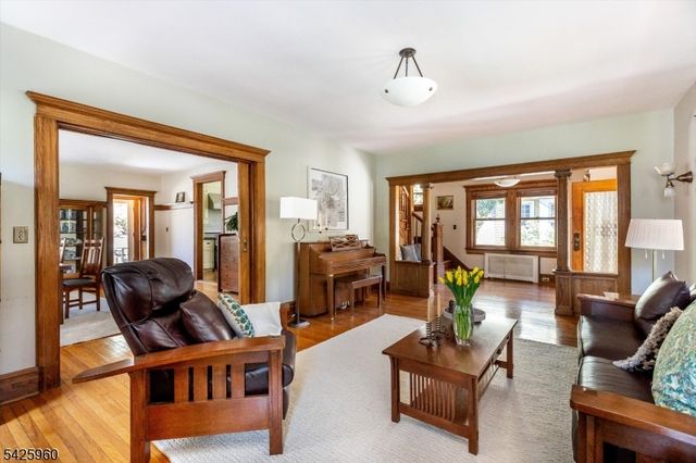 76 Edgemont Rd, Montclair Twp., NJ 07043