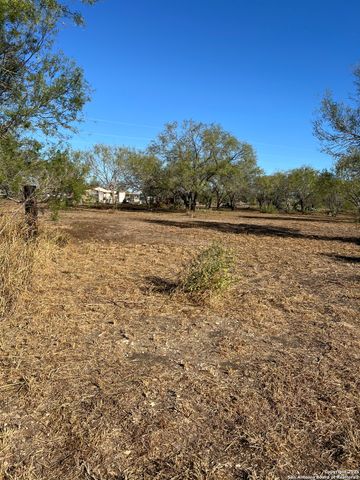 00 Mesquite and Mulberry, Jourdanton, TX 78026