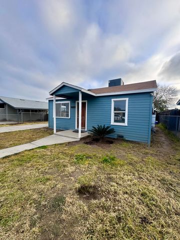 1131 W Buena Vista Avenue, Visalia, CA 93291