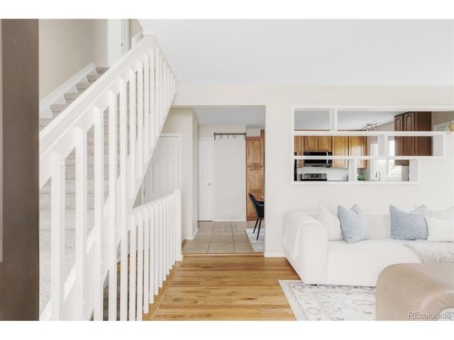 9504 Pendleton Dr, Highlands Ranch, CO 80126