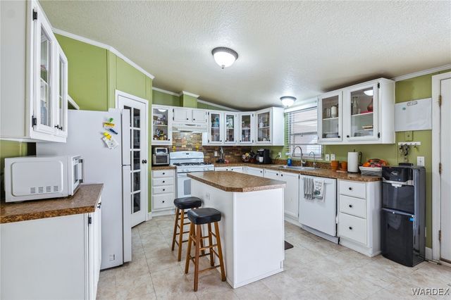 1545 E El Rodeo Road 75, Fort Mohave, AZ 86426