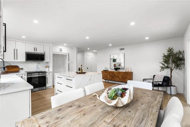 3621 Myrtle, Irvine, CA 92606