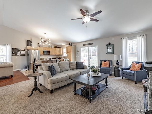 10318 Timber Hill Drive, Hillsboro, MO 63050