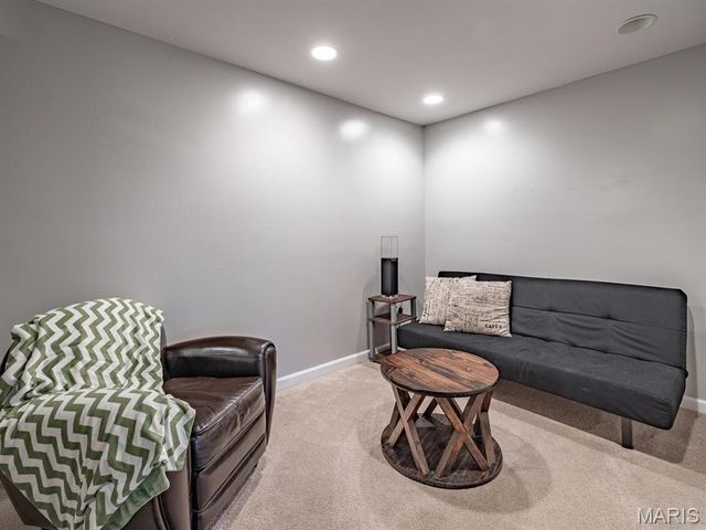 10318 Timber Hill Drive, Hillsboro, MO 63050