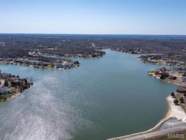 10318 Timber Hill Drive, Hillsboro, MO 63050
