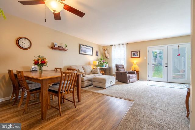780 JEFFERSON ST, Red Hill, PA 18076