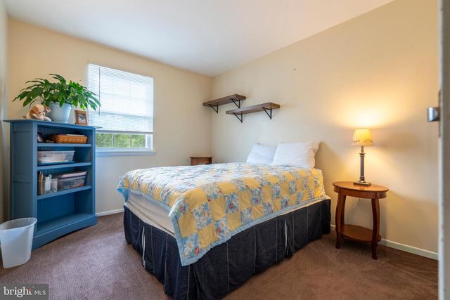 780 JEFFERSON ST, Red Hill, PA 18076