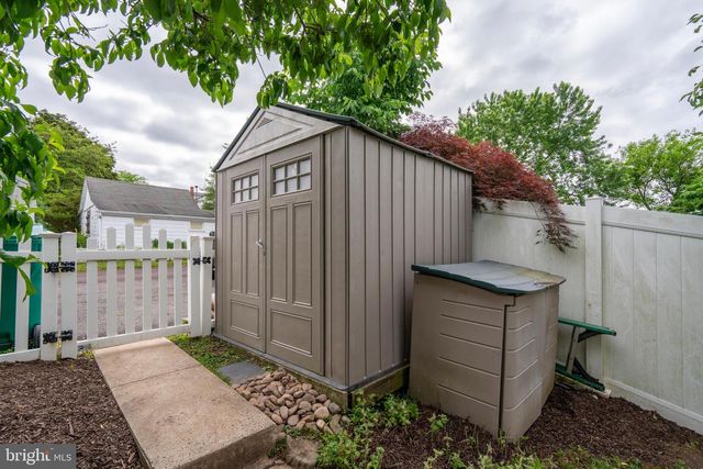 780 JEFFERSON ST, Red Hill, PA 18076