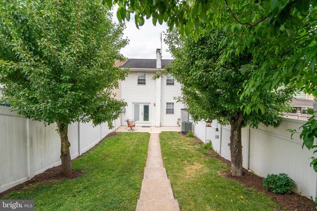 780 JEFFERSON ST, Red Hill, PA 18076