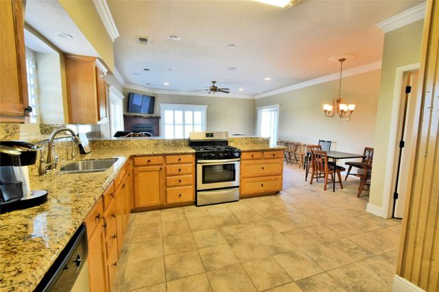 108 Barham, Bridgeport, TX 76426