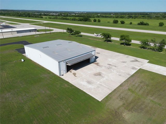 108 Barham, Bridgeport, TX 76426