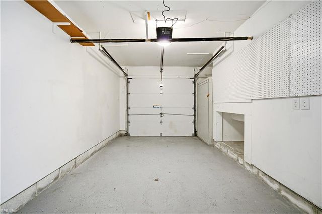 1113 Nipigon CT, Virginia Beach, VA 23454