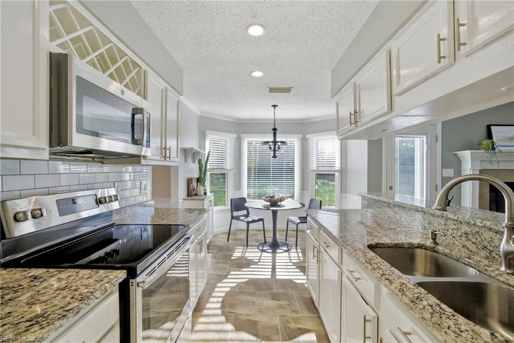 1113 Nipigon CT, Virginia Beach, VA 23454