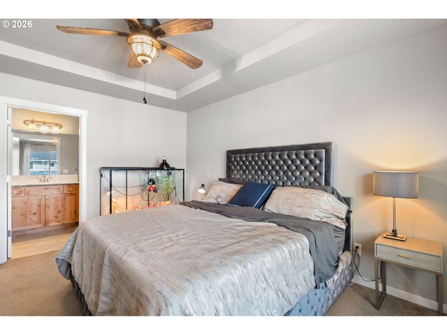 1321 Ne 82ND Dr, Vancouver, WA 98665