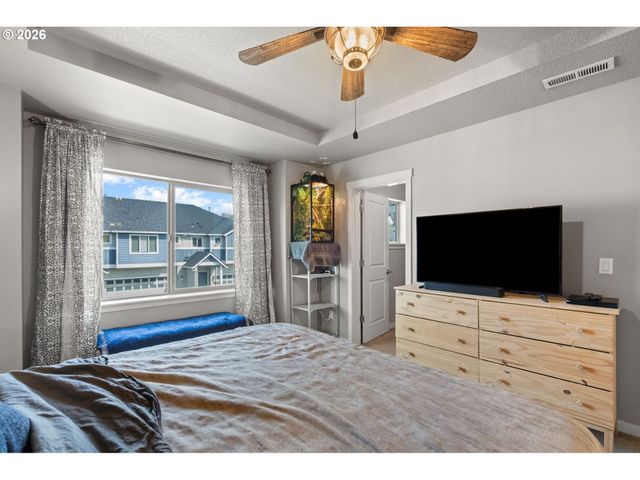 1321 Ne 82ND Dr, Vancouver, WA 98665