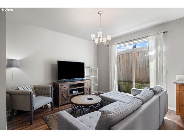 1321 Ne 82ND Dr, Vancouver, WA 98665