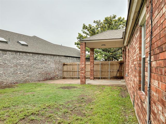 2619 Briarcliff Drive, Oklahoma City, OK 73170