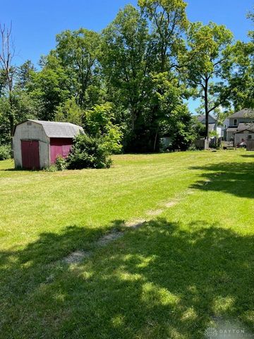 408 N Bell Avenue, Springfield, OH 45504