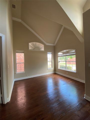 10045 Bluewater Terrace, Irving, TX 75063